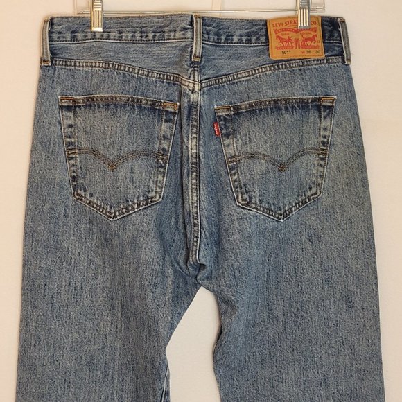 Levis Mens Classic 501 Button Fly Straight Leg Jeans Size W36 L30 - Picture 5 of 8